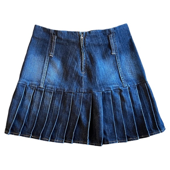 Pleated Mini Jean Skirt - Picture 3 of 3
